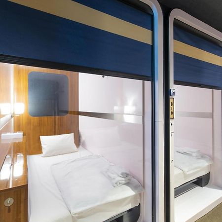 The S3 Wakayama Station Hotel Exterior photo